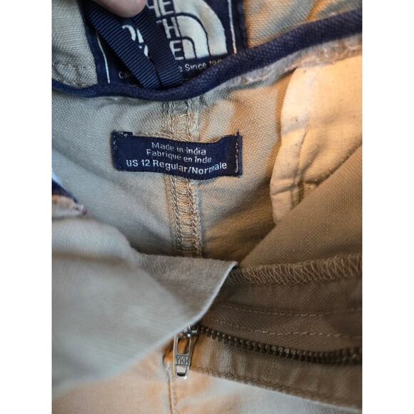 The North Face Linen Blend khaki shorts size 12 - Picture 3 of 9